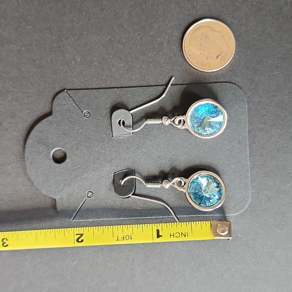 Silver and aqua blue dangle earrings - Picture 3 of 3